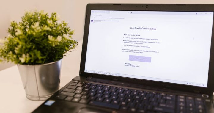Example of phishing attack warning signs in an email message
